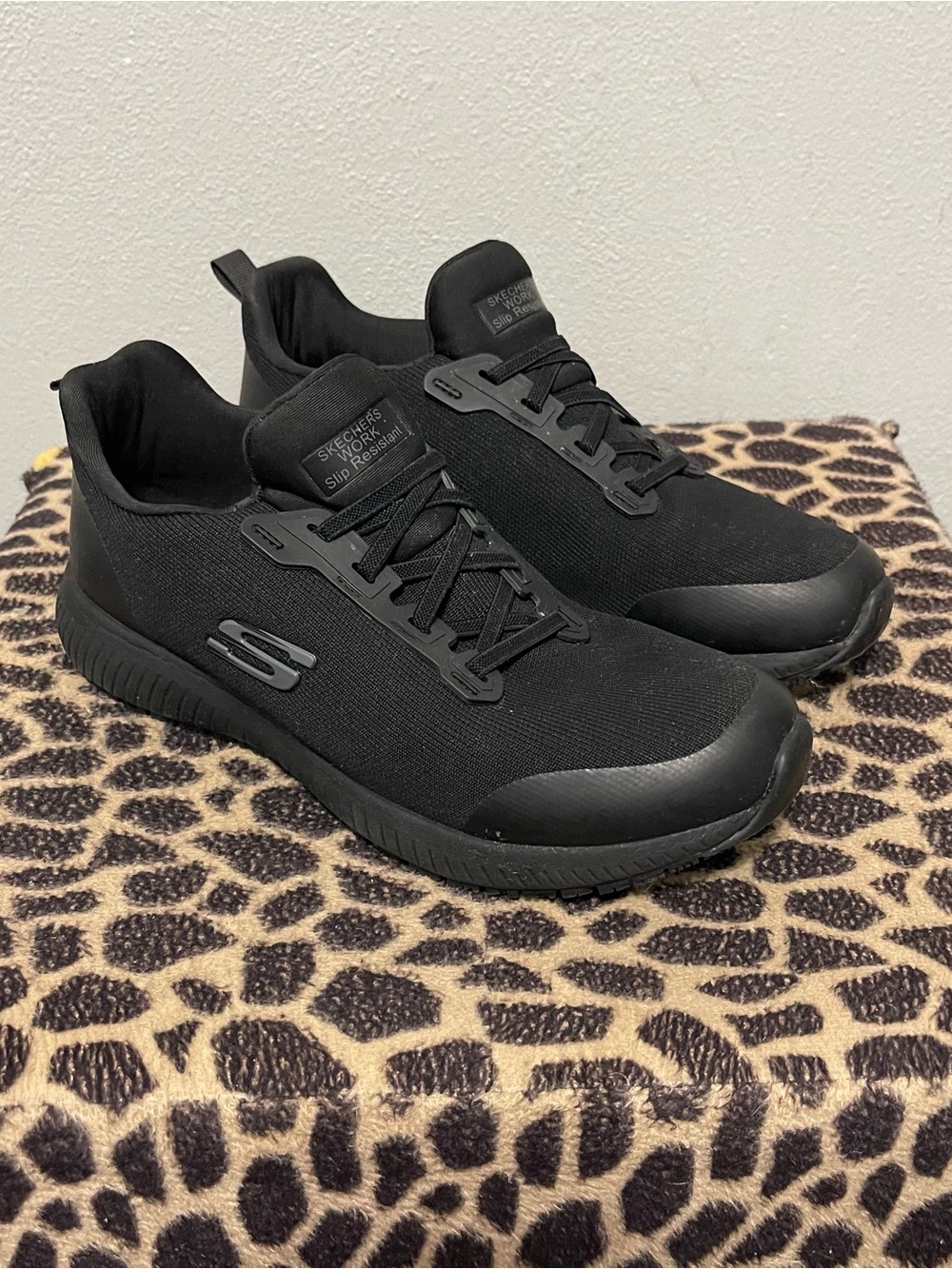 Skechers Work Slip Resistant Memory Foam Sneakers Black Womens 10